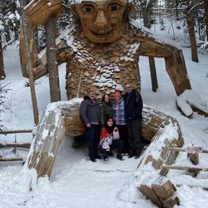 Meet your Posher, Cindy